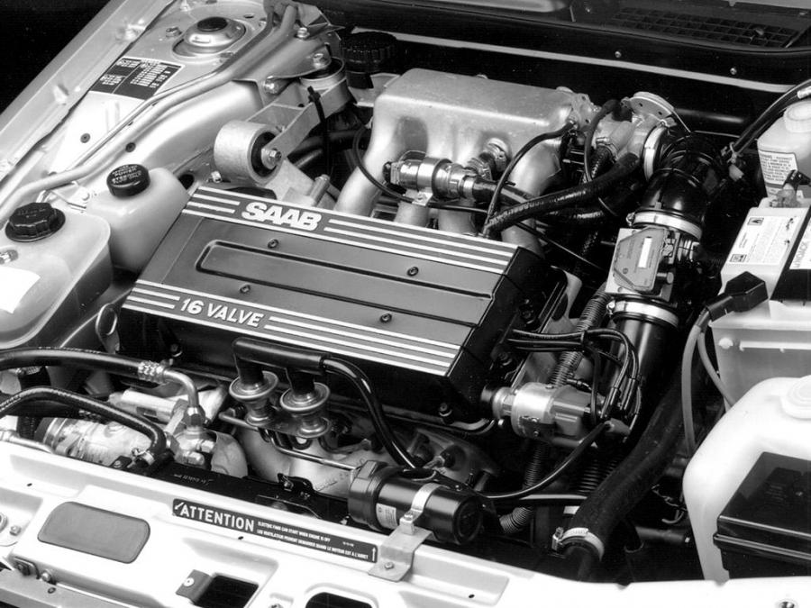  Saab 9000 CD 1988 года  (фото 8 из 10)